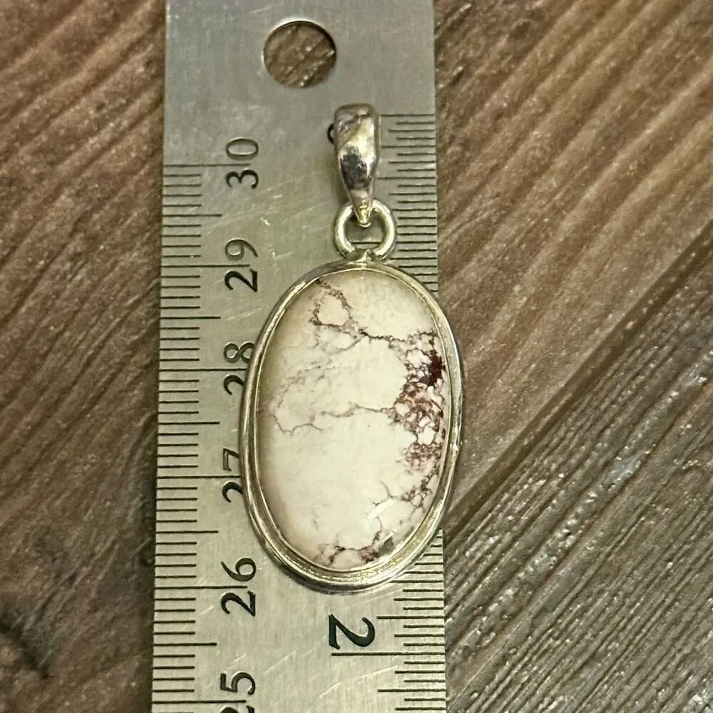 Southwestern Wild Horse Turquoise Oval Framed Pendant Silver Necklace Boho New